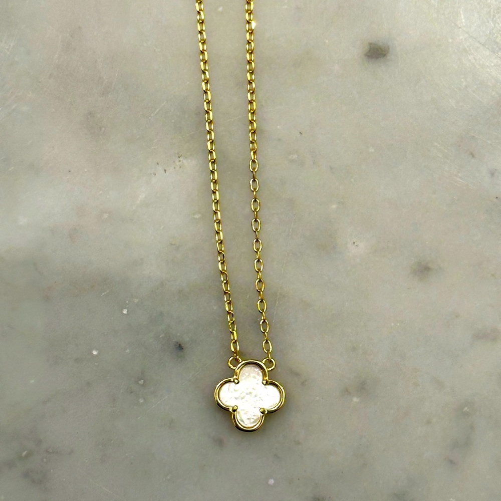 Evry Jewels Necklace